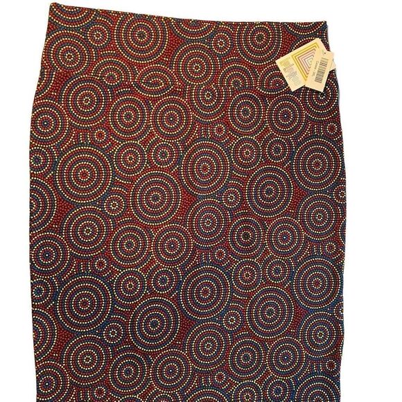 0379 LulaRoe Skirt Women Size 3XL Red Blue Circle Gears Cassie NWT - Picture 1 of 4